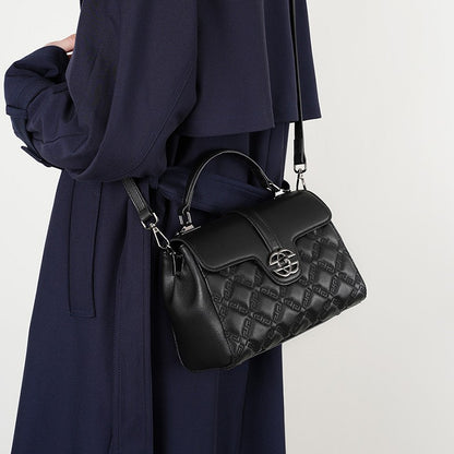 The black crossbody top handle bag is versatile, suitable for work, travel, shopping and meeting.