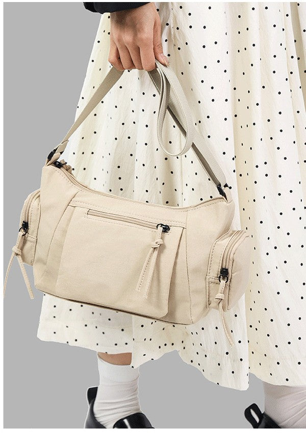 The belluova crossbody bag offers the flexibility of being handheld, making it highly versatile.