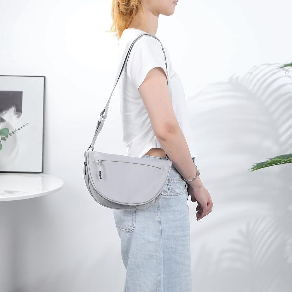 This belluova mini corssbody bag is use high quality waterproof nylon material